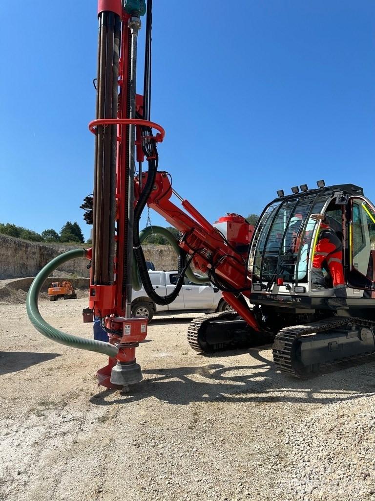 Sandvik DI 200 Burghiu greu