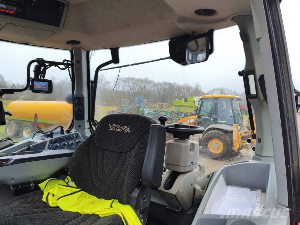 Valtra T 234 V Tractoare