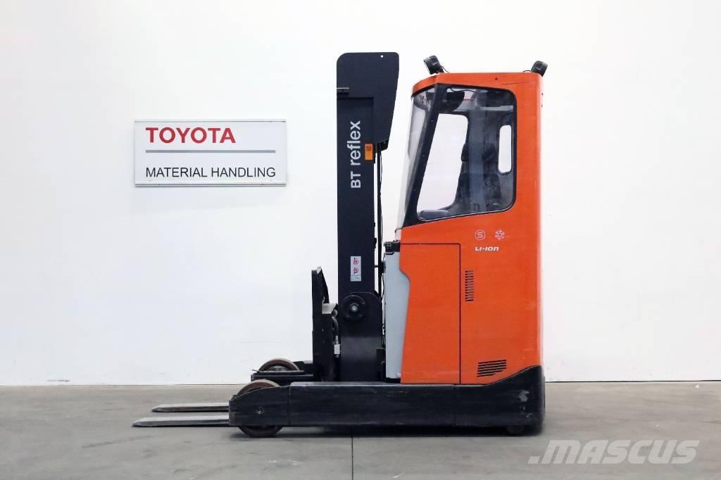 Toyota RRE200HECC Stivuitor cu catarg retractabil