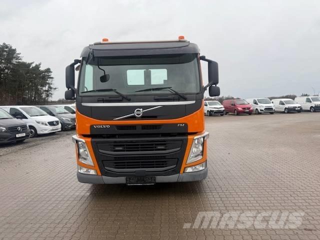 Volvo FM 410 Camion cu carlig de ridicare