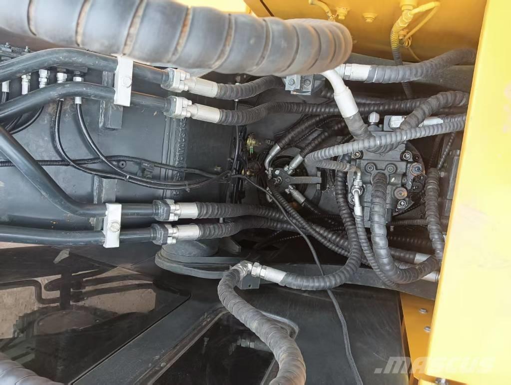 Hyundai 220 LC-9S Excavatoare pe șenile
