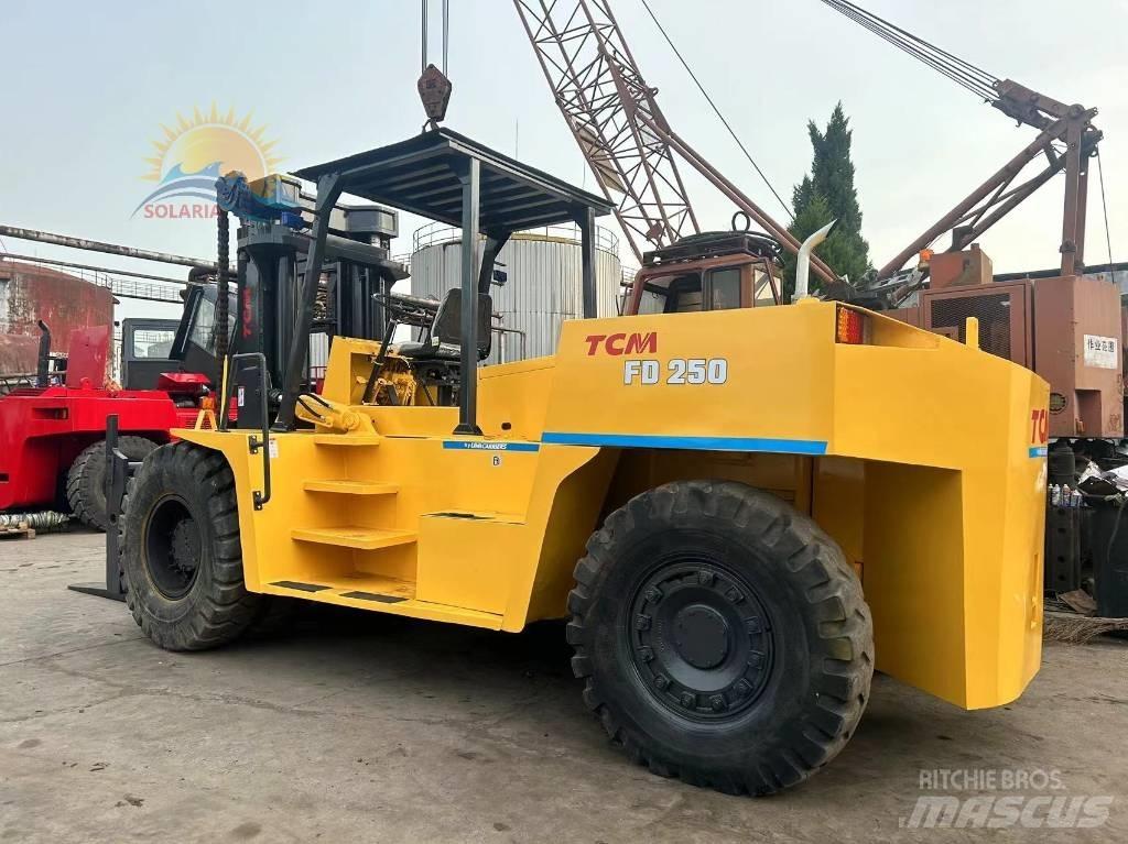 TCM FD 250 Stivuitor diesel