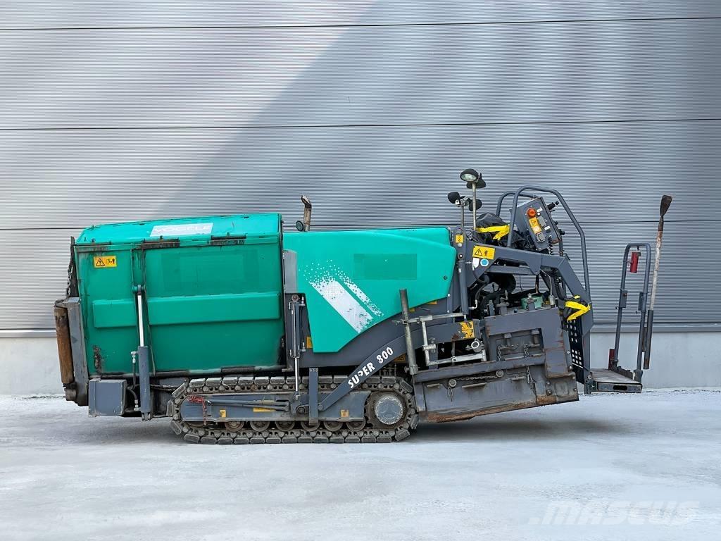 Vögele SUPER 800 Pavatoare asfalt