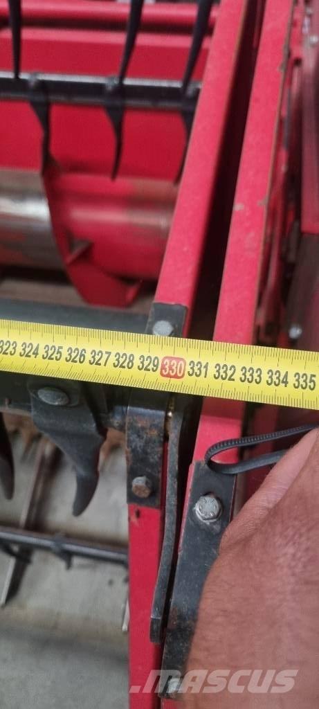 Massey Ferguson 22 Combine de secerat