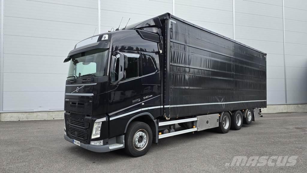 Volvo FH Camion cu prelata