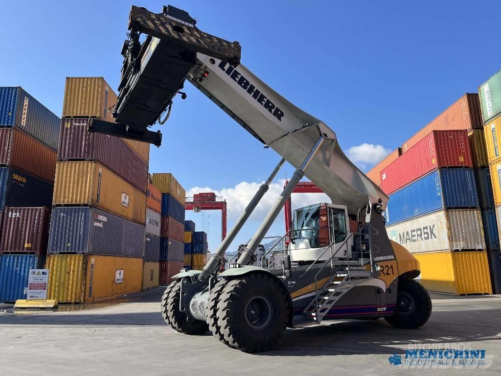 Liebherr LRS 545 Stivuitoare de containere