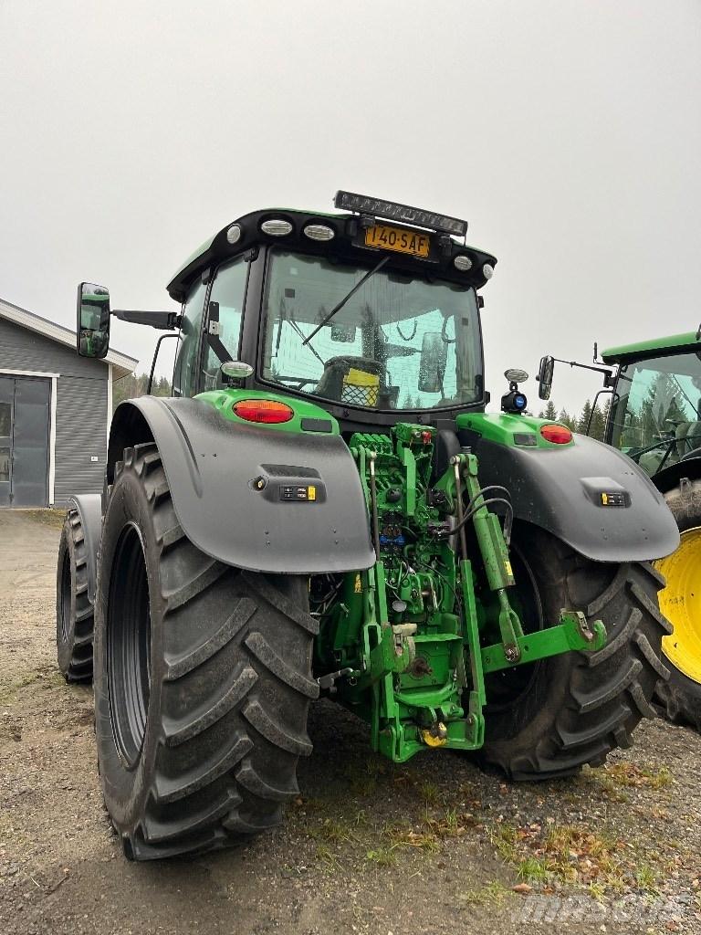 John Deere 6175 R Tractoare
