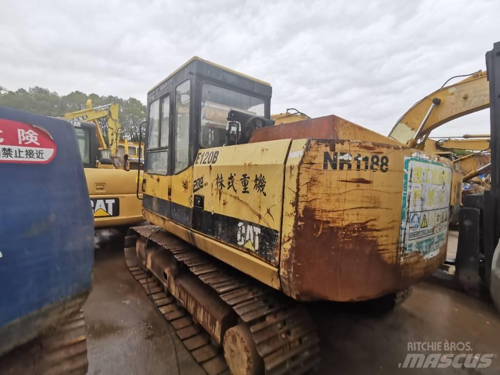 CAT E120B Excavatoare pe șenile
