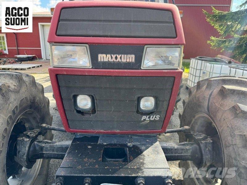 CASE 5150 PLUS Tractoare