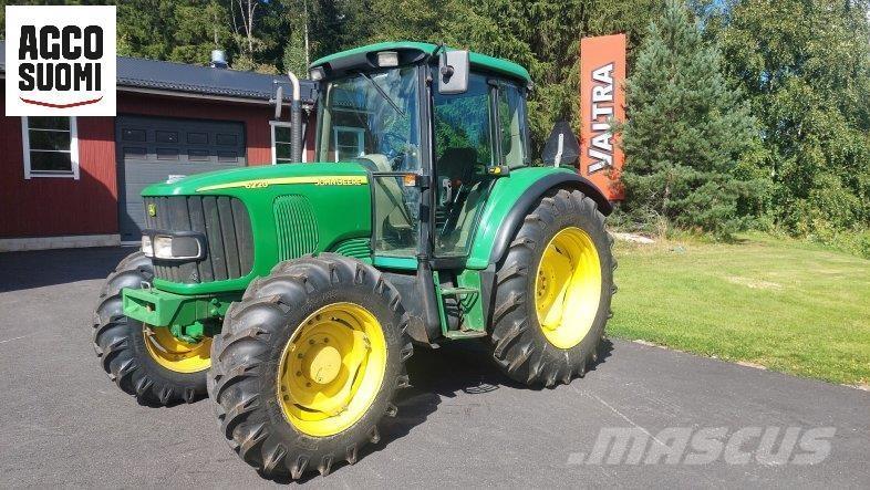 John Deere 6220 SE Tractoare