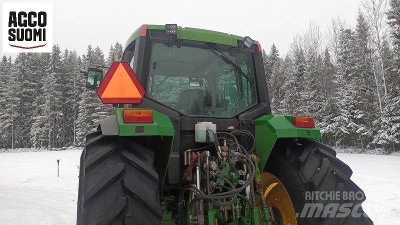 John Deere 6600 Tractoare