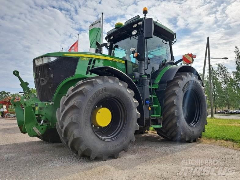 John Deere 7310 R Tractoare