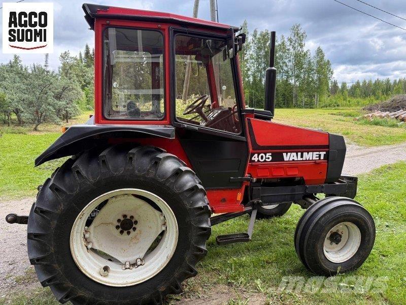 Valmet 405 -2 Tractoare