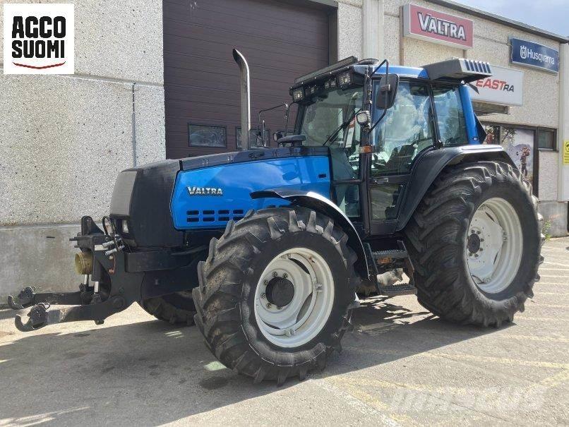 Valtra 8050 MEGA Tractoare