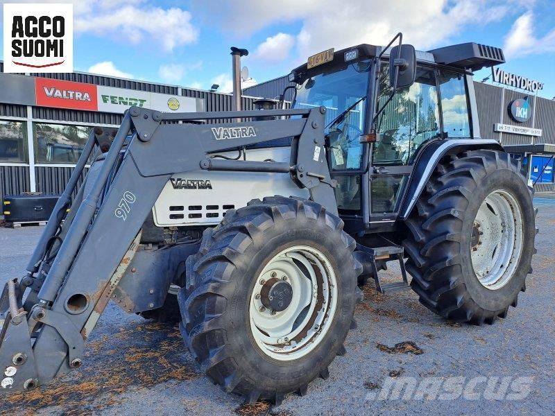Valtra 8400 Tractoare