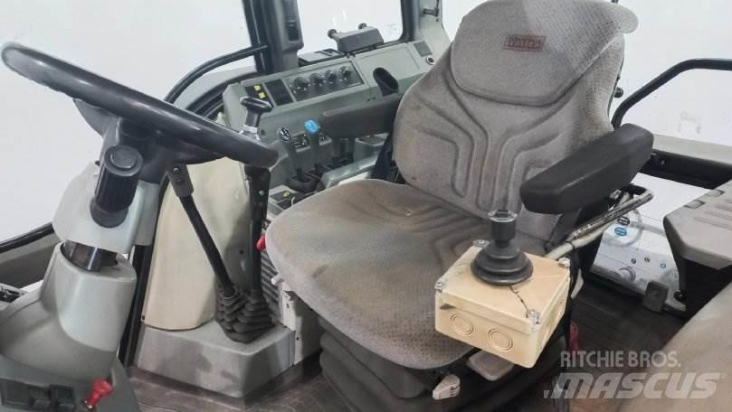 Valtra 8400 Tractoare