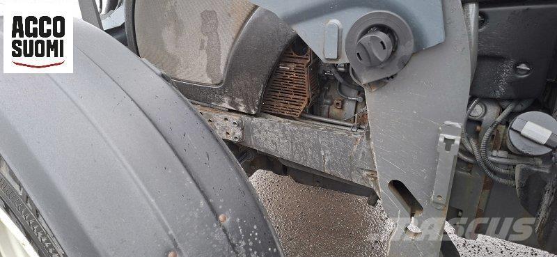 Valtra A93 Tractoare