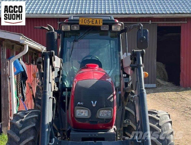 Valtra A93 H Tractoare