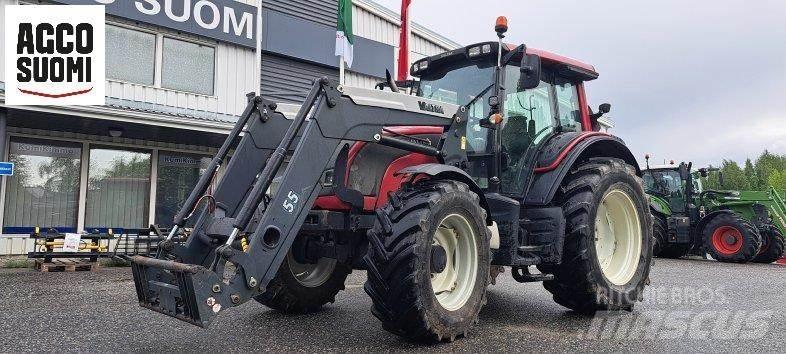 Valtra N111 HITECH Tractoare