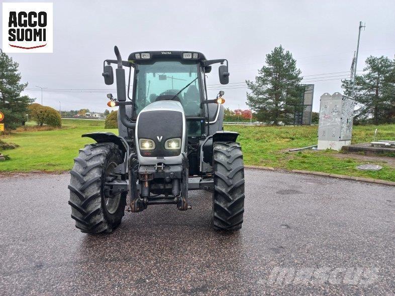 Valtra N141 A Tractoare
