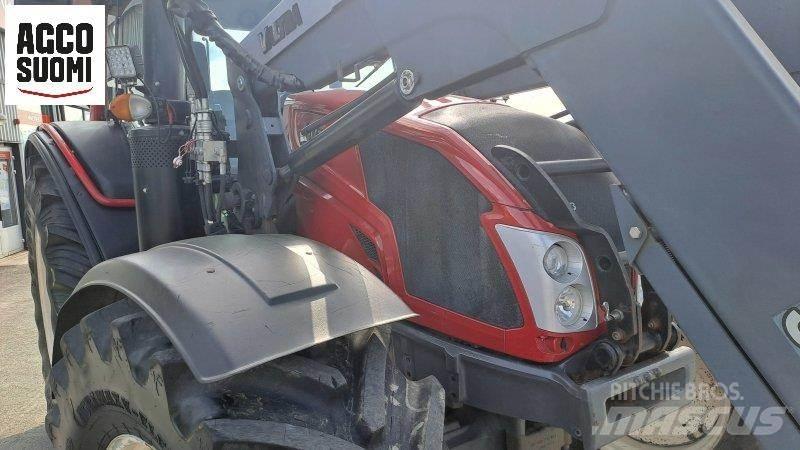 Valtra N143 HT Tractoare