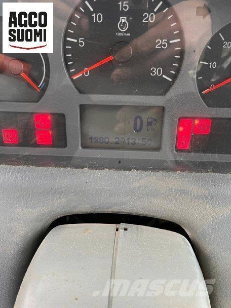 Valtra N163 VERSU Tractoare