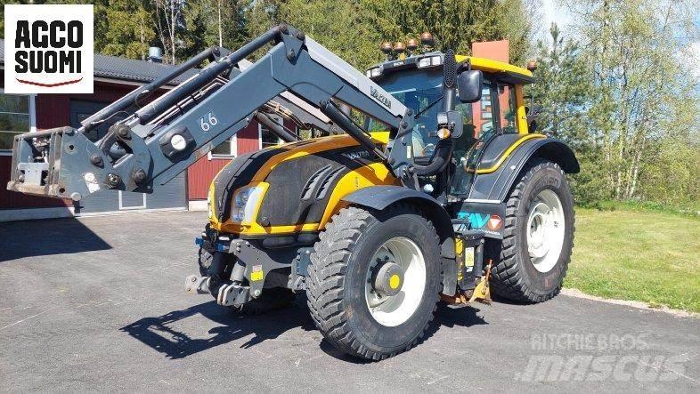Valtra T153 H Tractoare