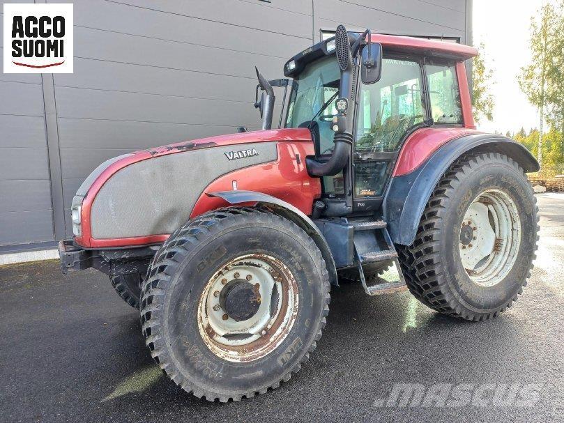 Valtra T170 Tractoare