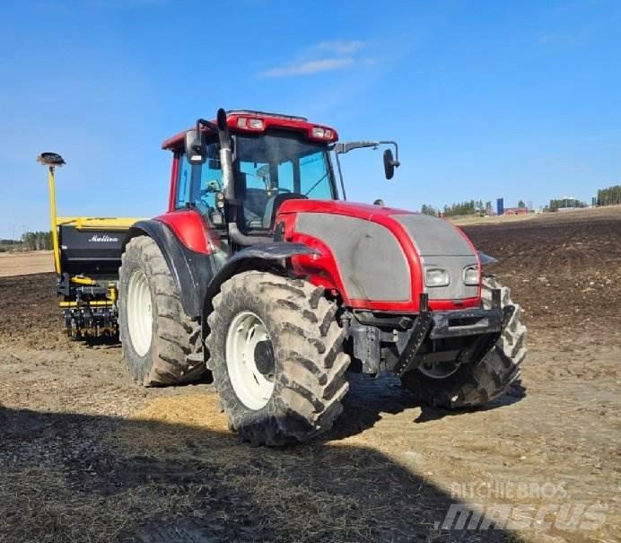 Valtra T180 Tractoare