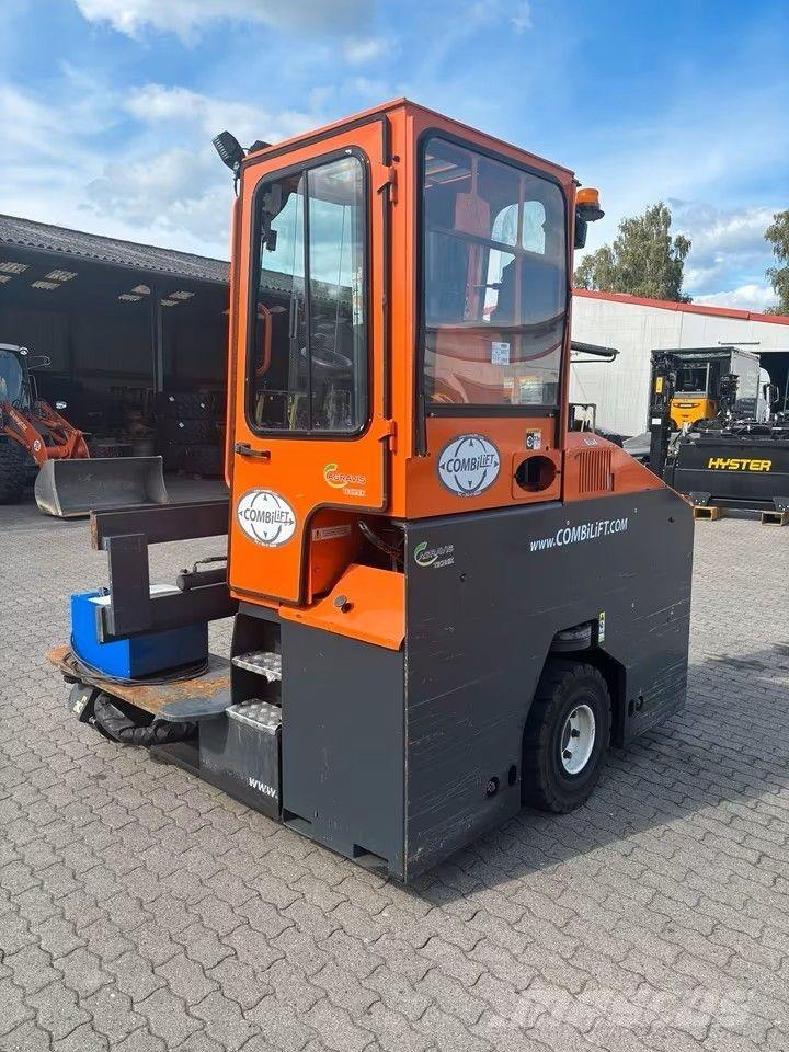 Combilift C4000 E Încarcator lateral