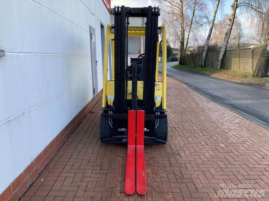 Hyster J 3.0 XN Stivuitor electric