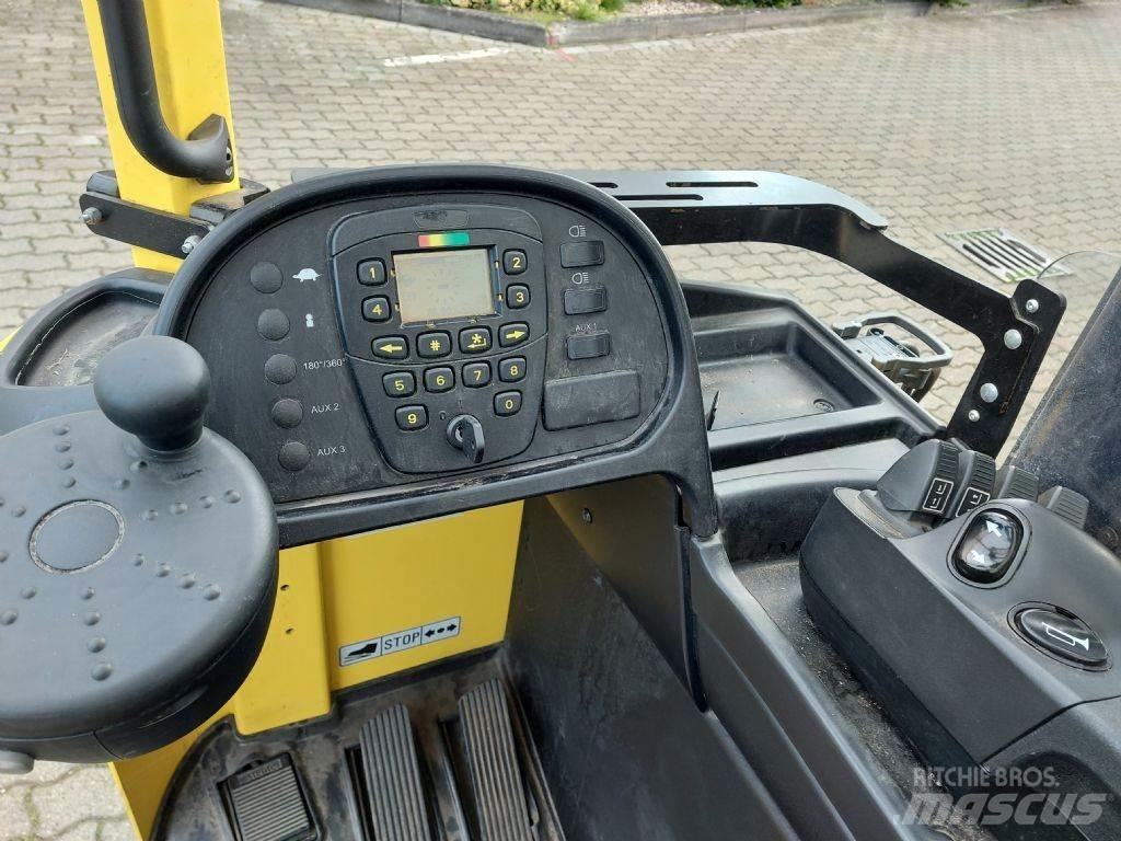 Hyster R 1.4 Stivuitor cu catarg retractabil