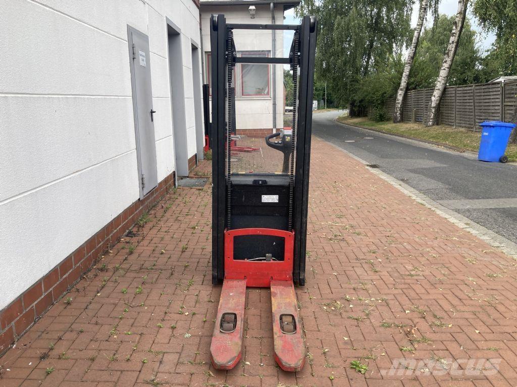 Hyster S 1.0 Transpaleta manuala