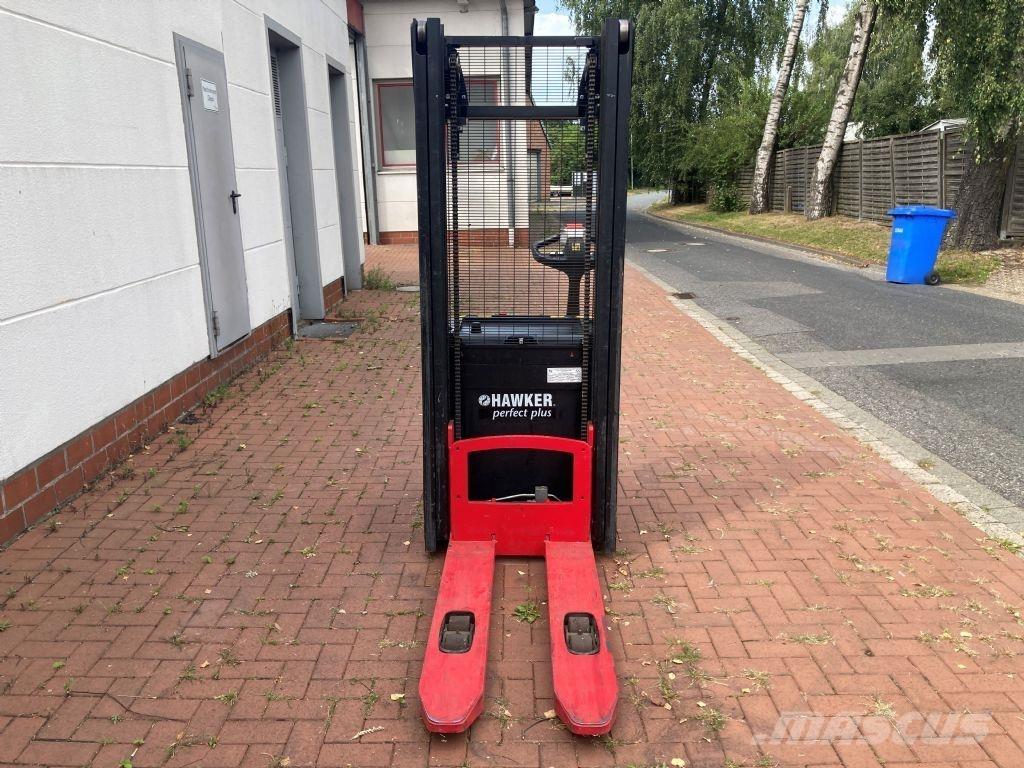 Hyster S 2.0 Transpaleta manuala