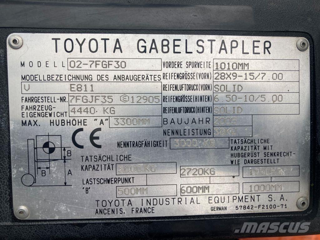Toyota 02-7FGF30 Stivuitor GPL