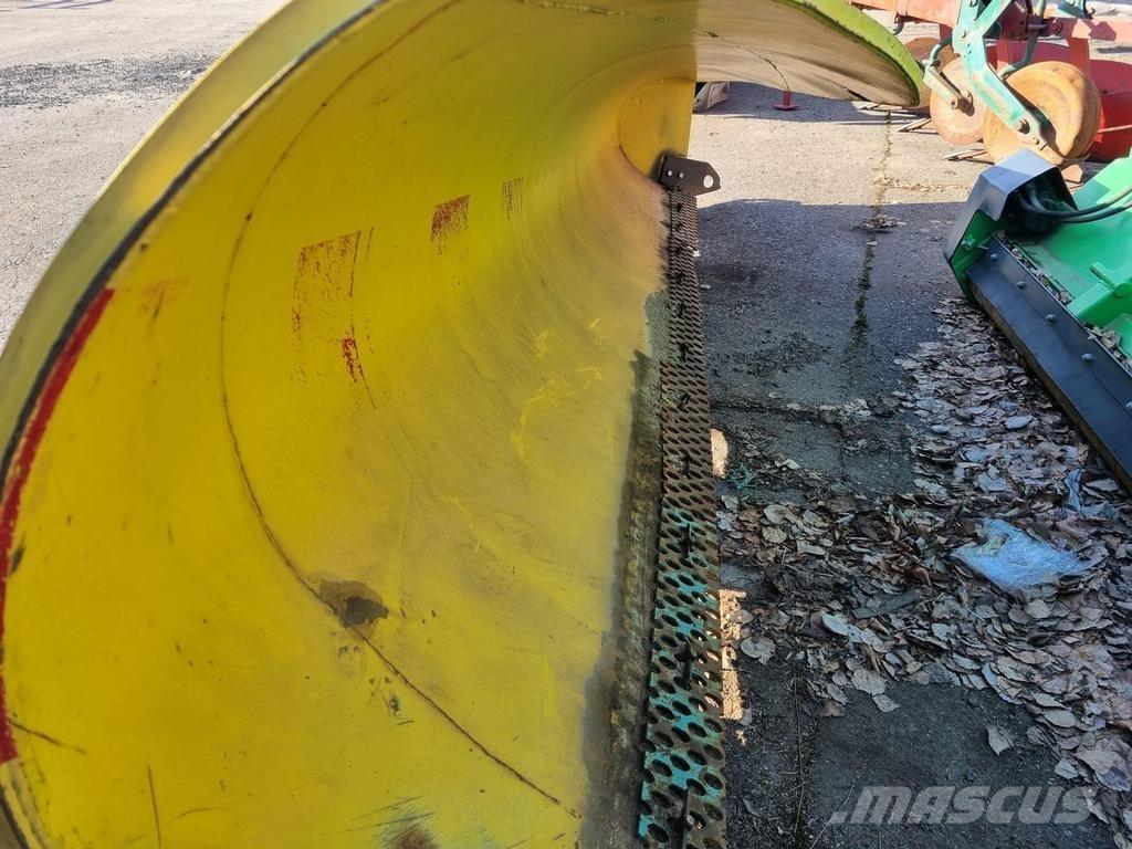 Ajax 3900 Lame pentru dezapezire si pluguri