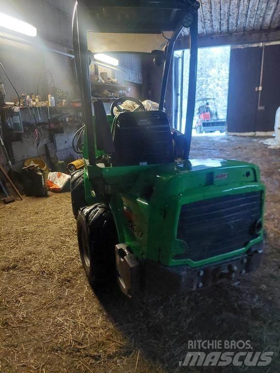 Avant 530 Incarcatoare multifunctionale