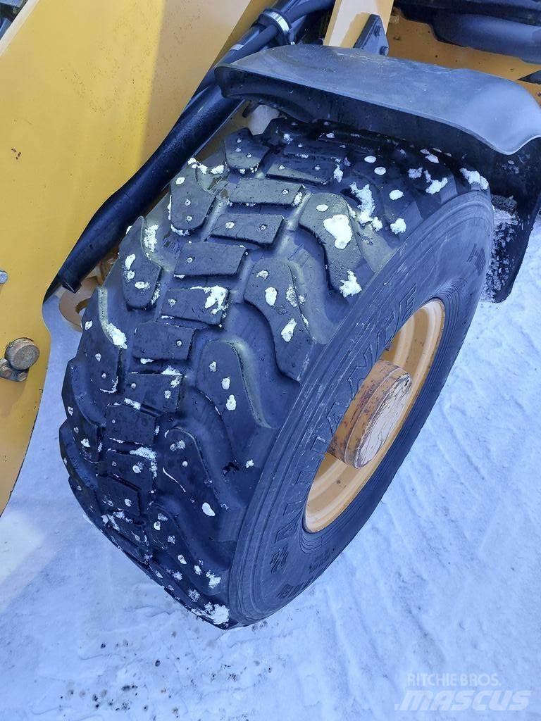 CAT 906H Utilaje agricole - Altele