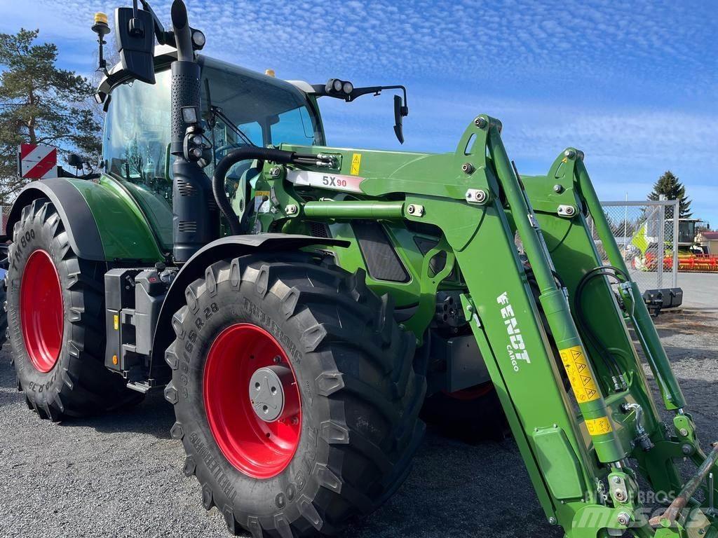 Fendt 718 Tractoare