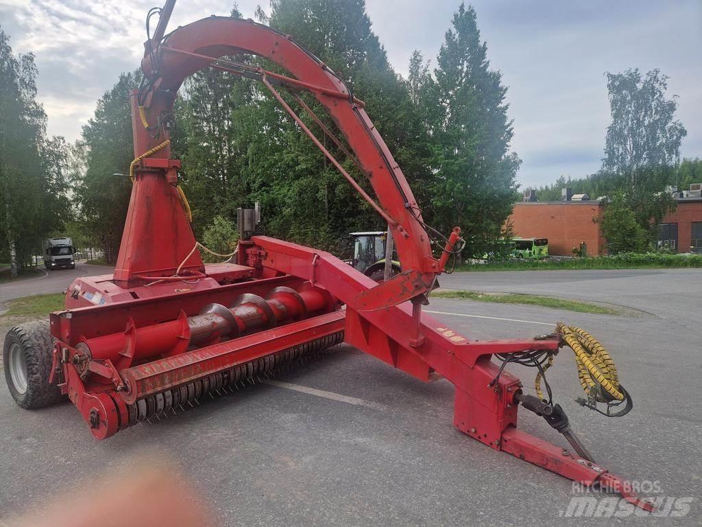 JF 1350 Culegatoare de nutret
