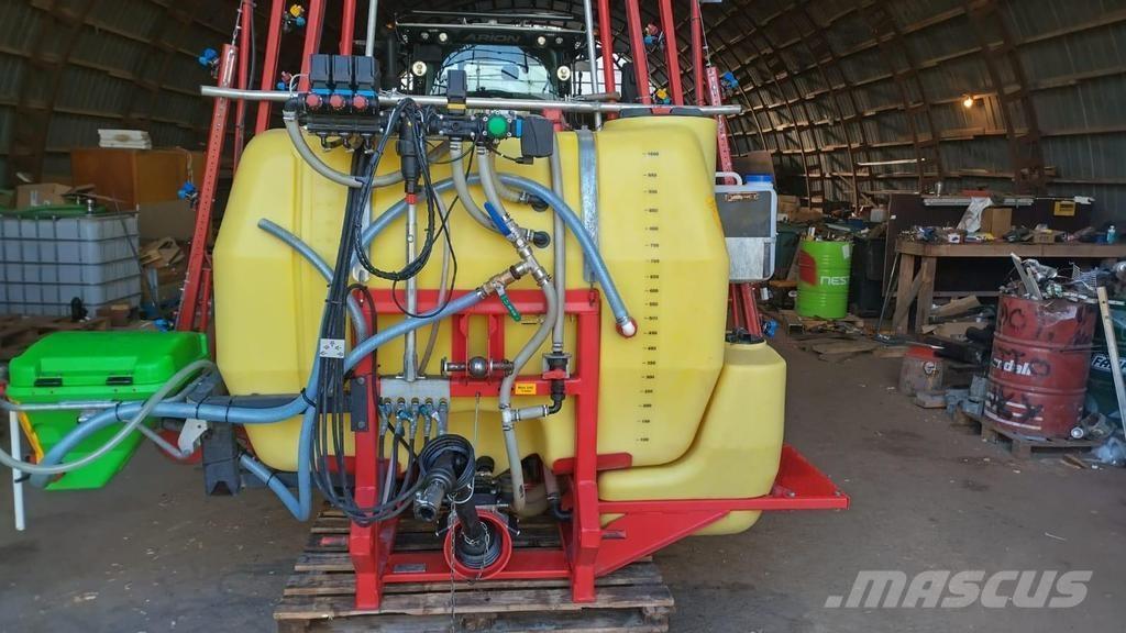 Kasi 1000 Pulverizatoare autopropulsate