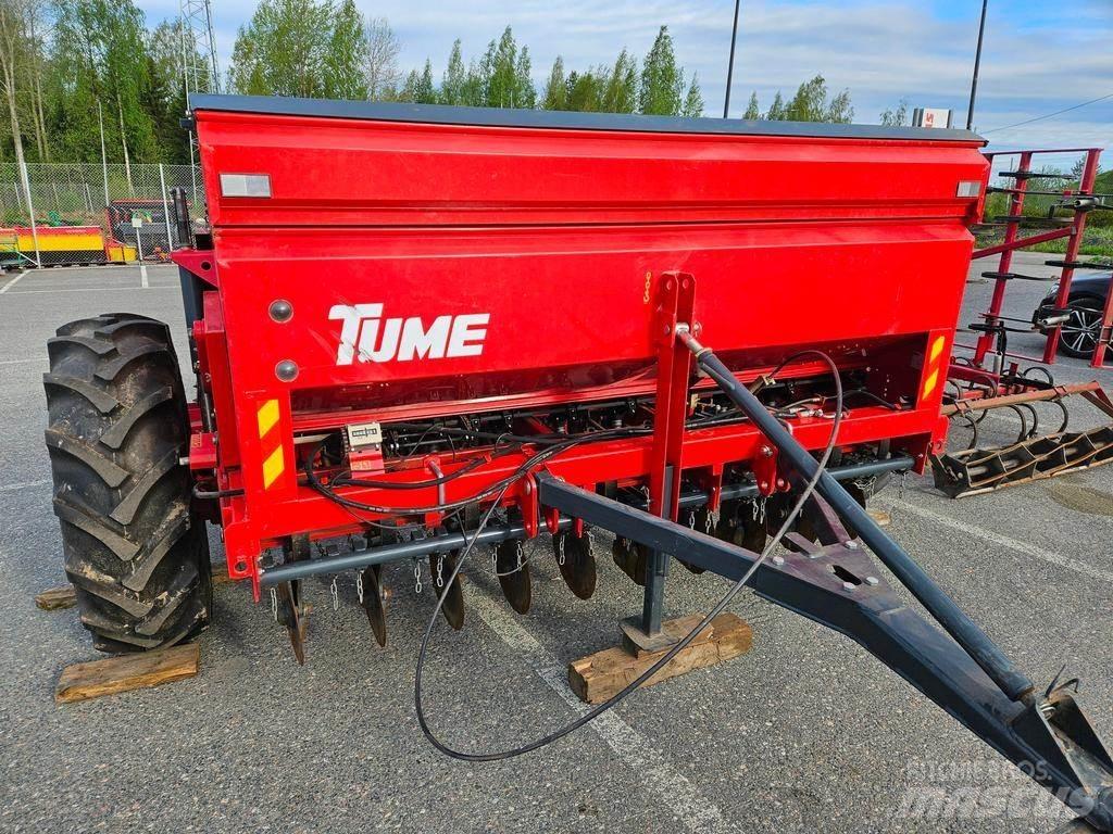 Tume HS250 Semanatoare