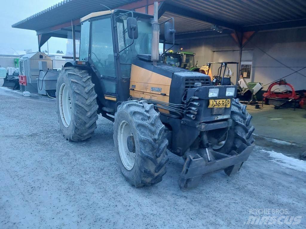 Valmet 665 Tractoare