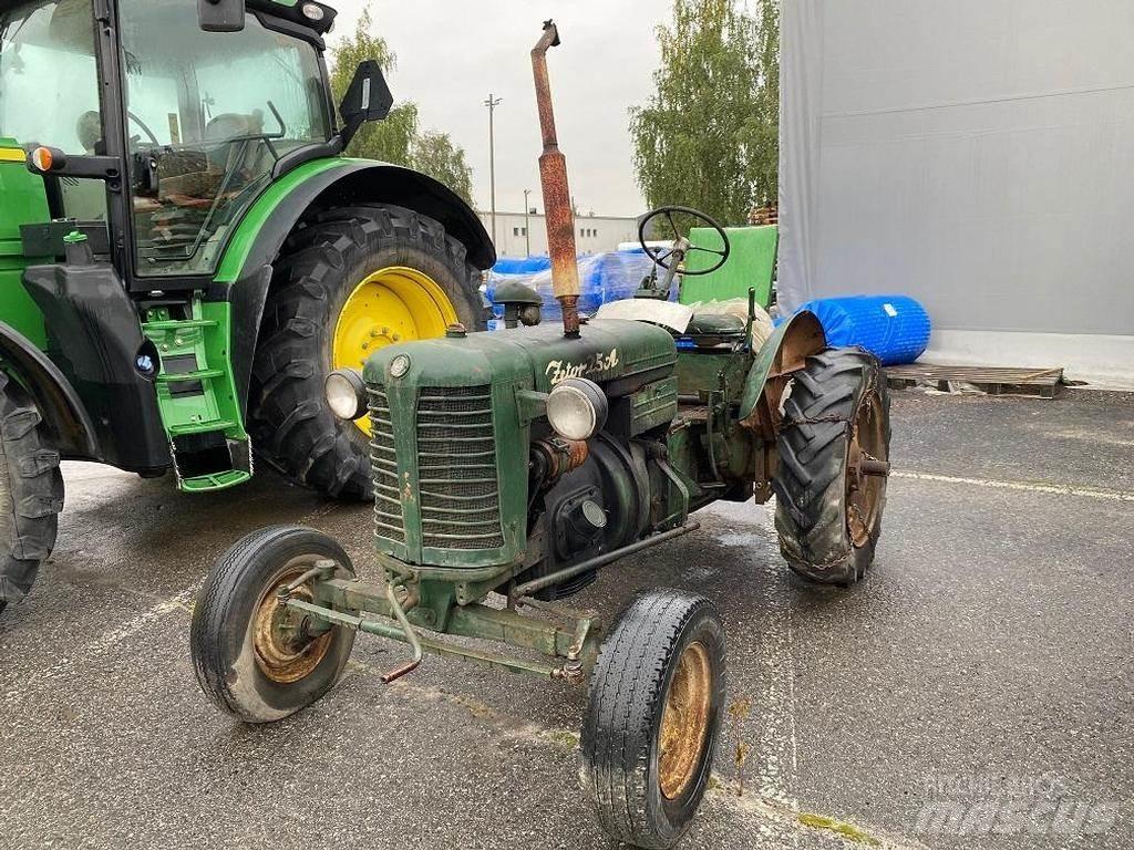 Zetor A25 Tractoare