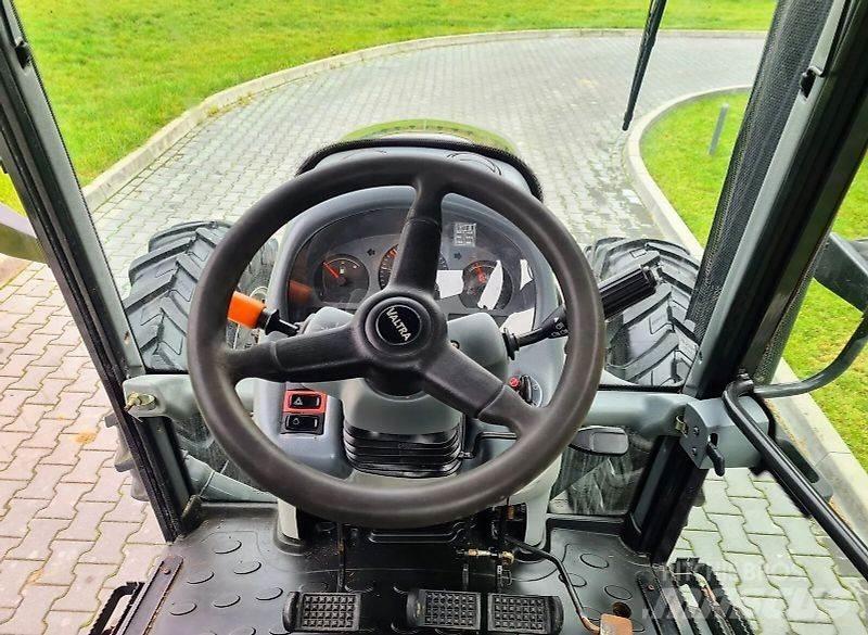 Valtra A93 Tractoare