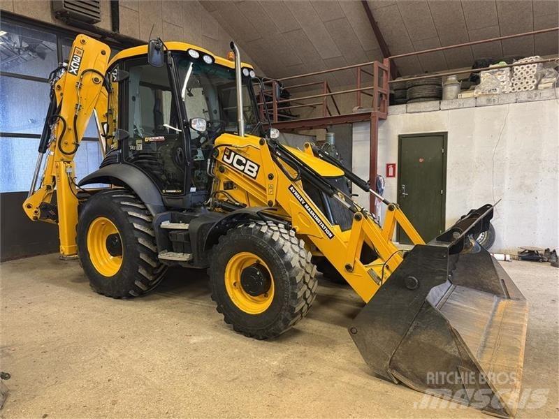 JCB 3 cx Buldoexcavatoare