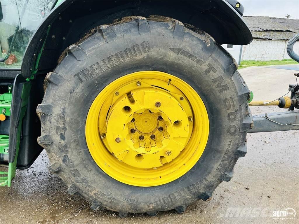 John Deere 6155M Tractoare