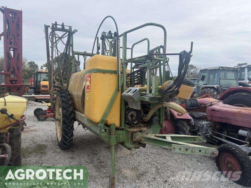 Amazone UG 2200 Tractoare