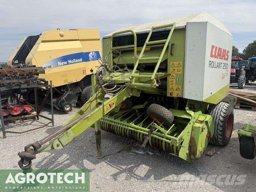 CLAAS Rollant 250 RC Masina de balotat cilindric