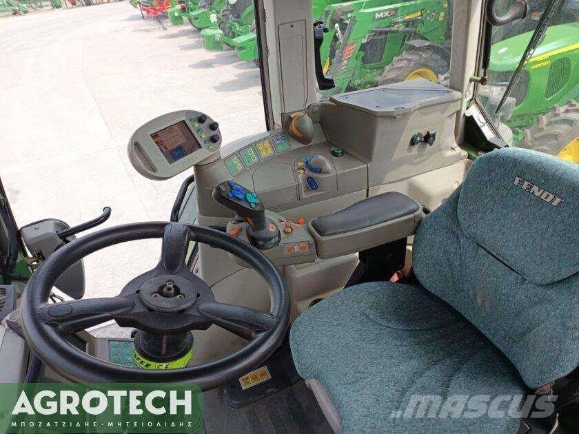 Fendt 820 VARIO Tractoare
